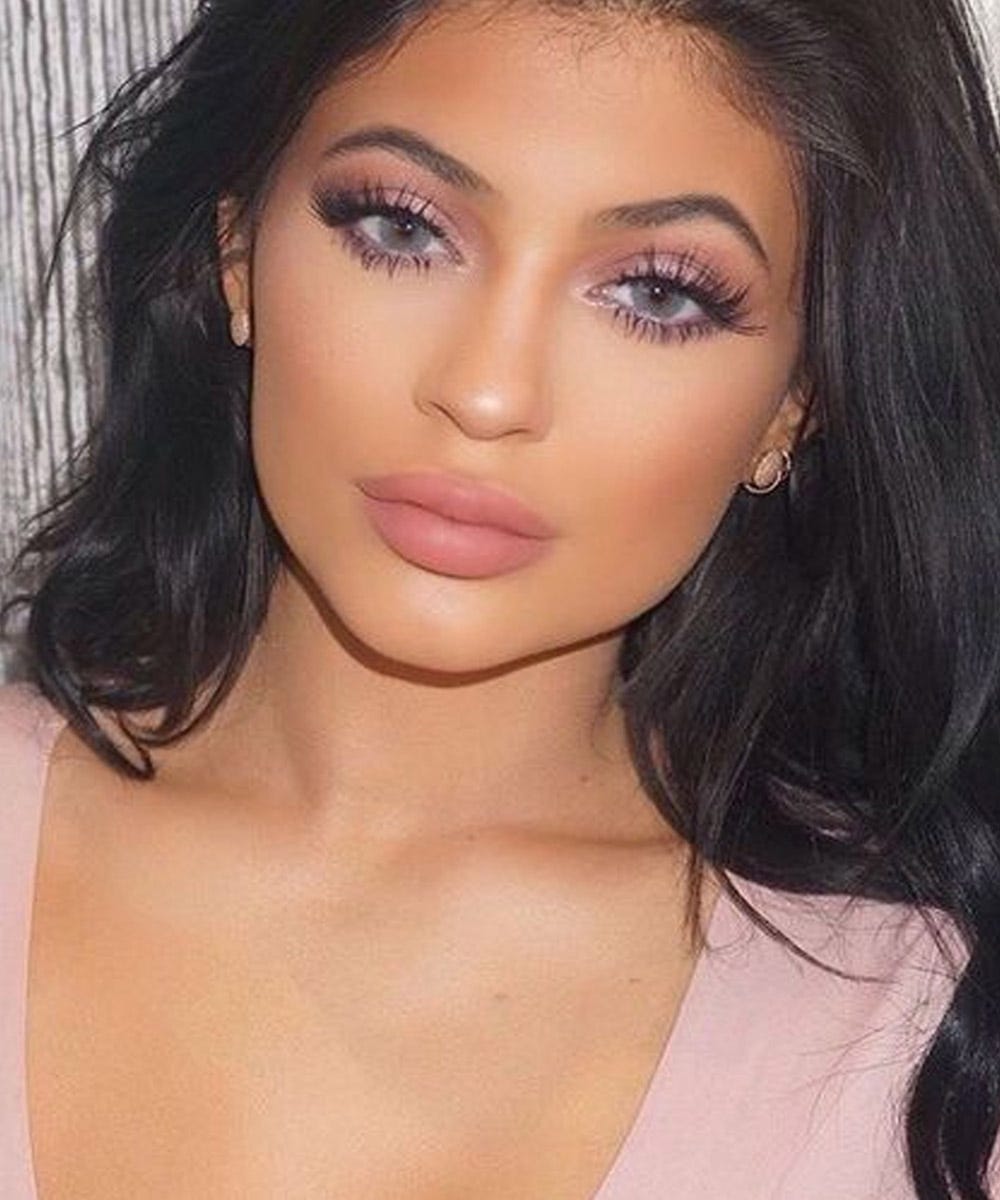 Kylie Jenner Colored Contacts Solotica Hidrocor Grafite